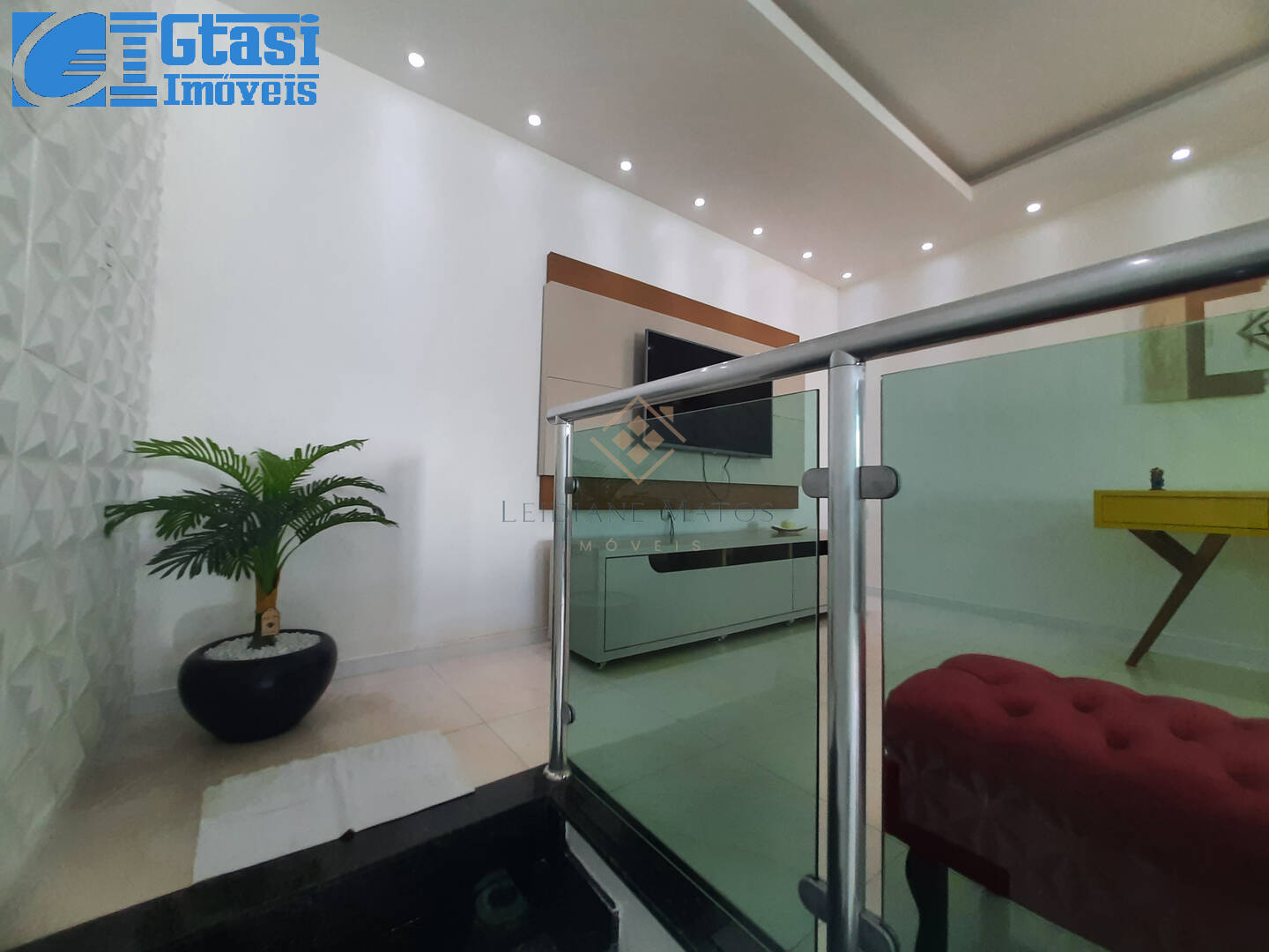 Casa à venda com 3 quartos, 300m² - Foto 15