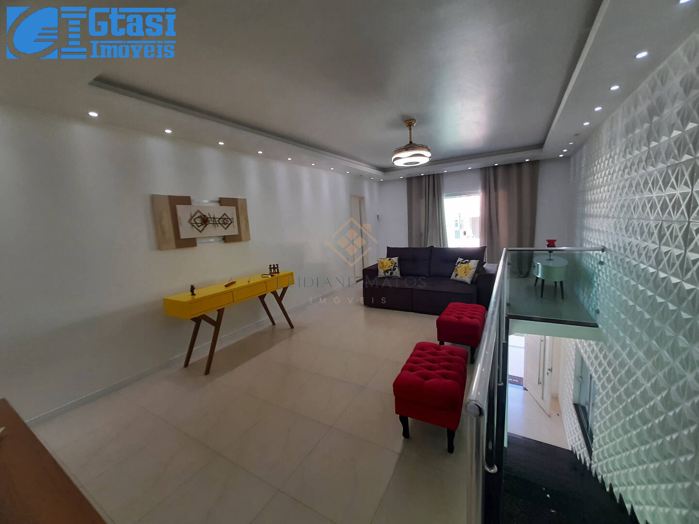 Casa à venda com 3 quartos, 300m² - Foto 17