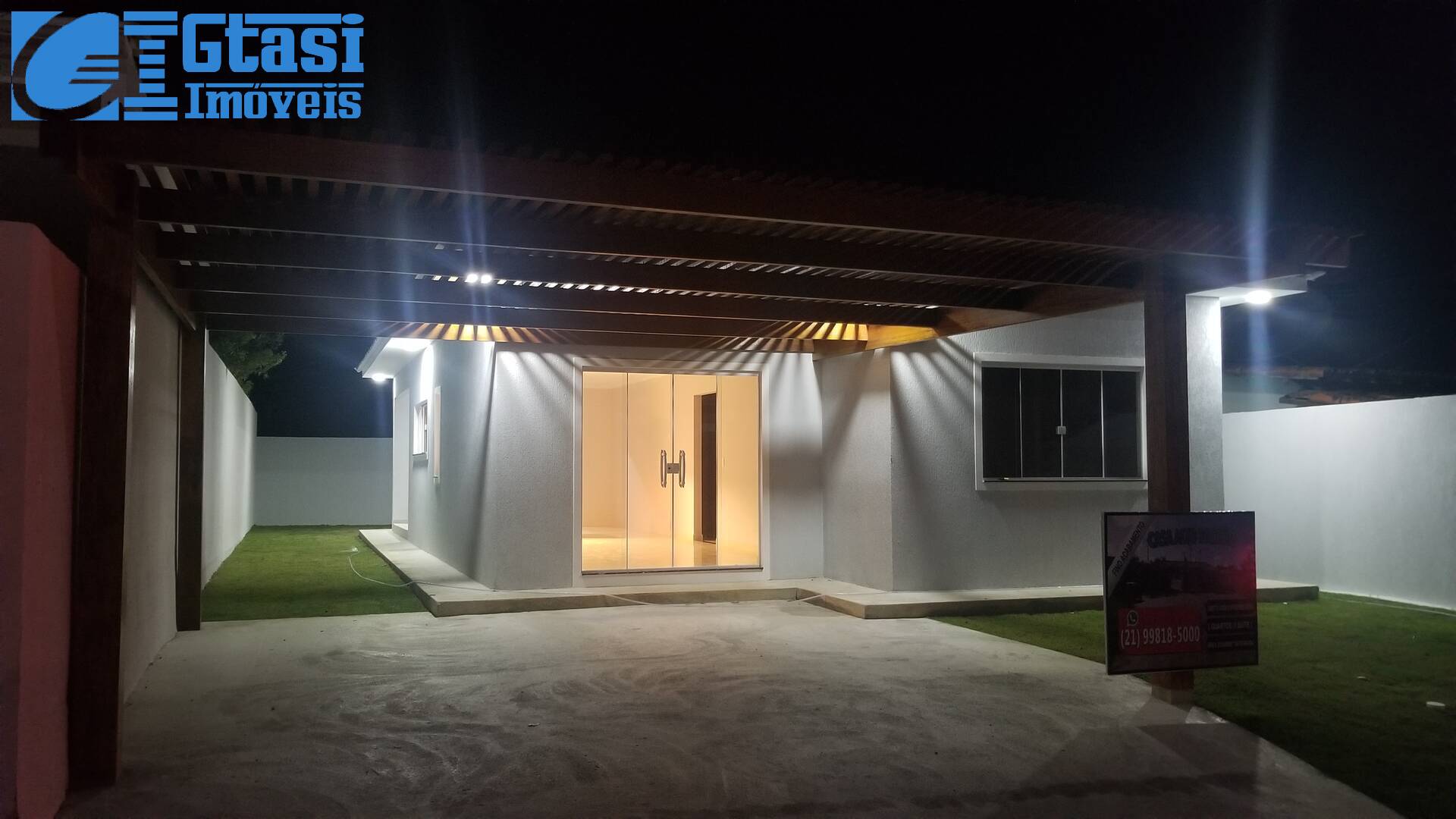 Casa à venda com 3 quartos, 300m² - Foto 4