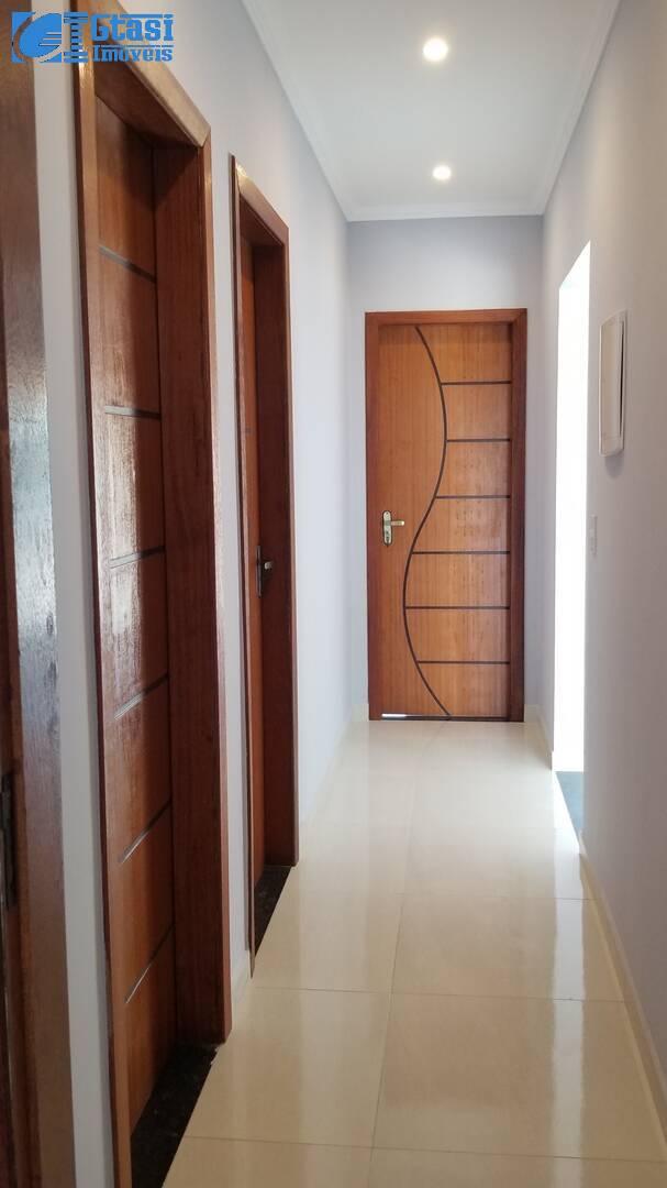 Casa à venda com 3 quartos, 300m² - Foto 21